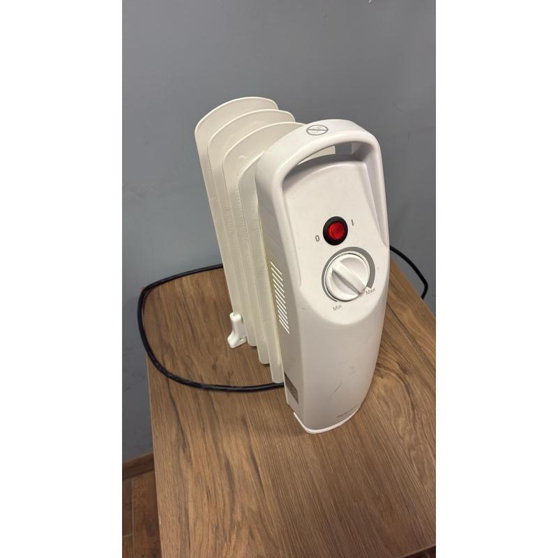 GRZEJNICZEK SELECLINE 4GRZBIETOWY OLEJOWY 50Hz 500