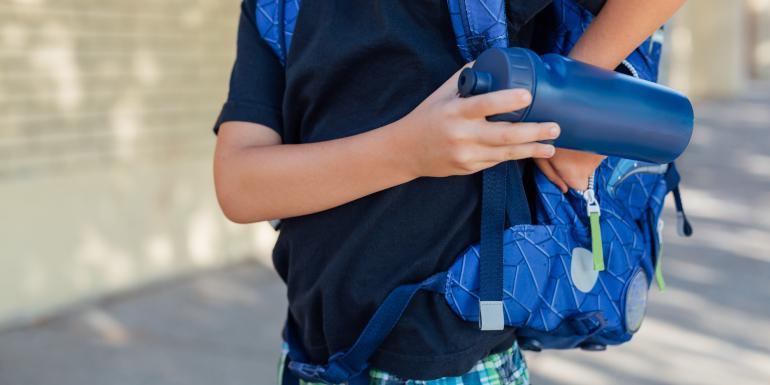 Що повинен містити лайєт для першокласника?