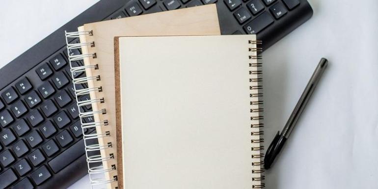 Jak zorganizować sobie pracę w biurze?